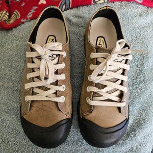 Keen Canvas and Leather Sneakers Mens 8